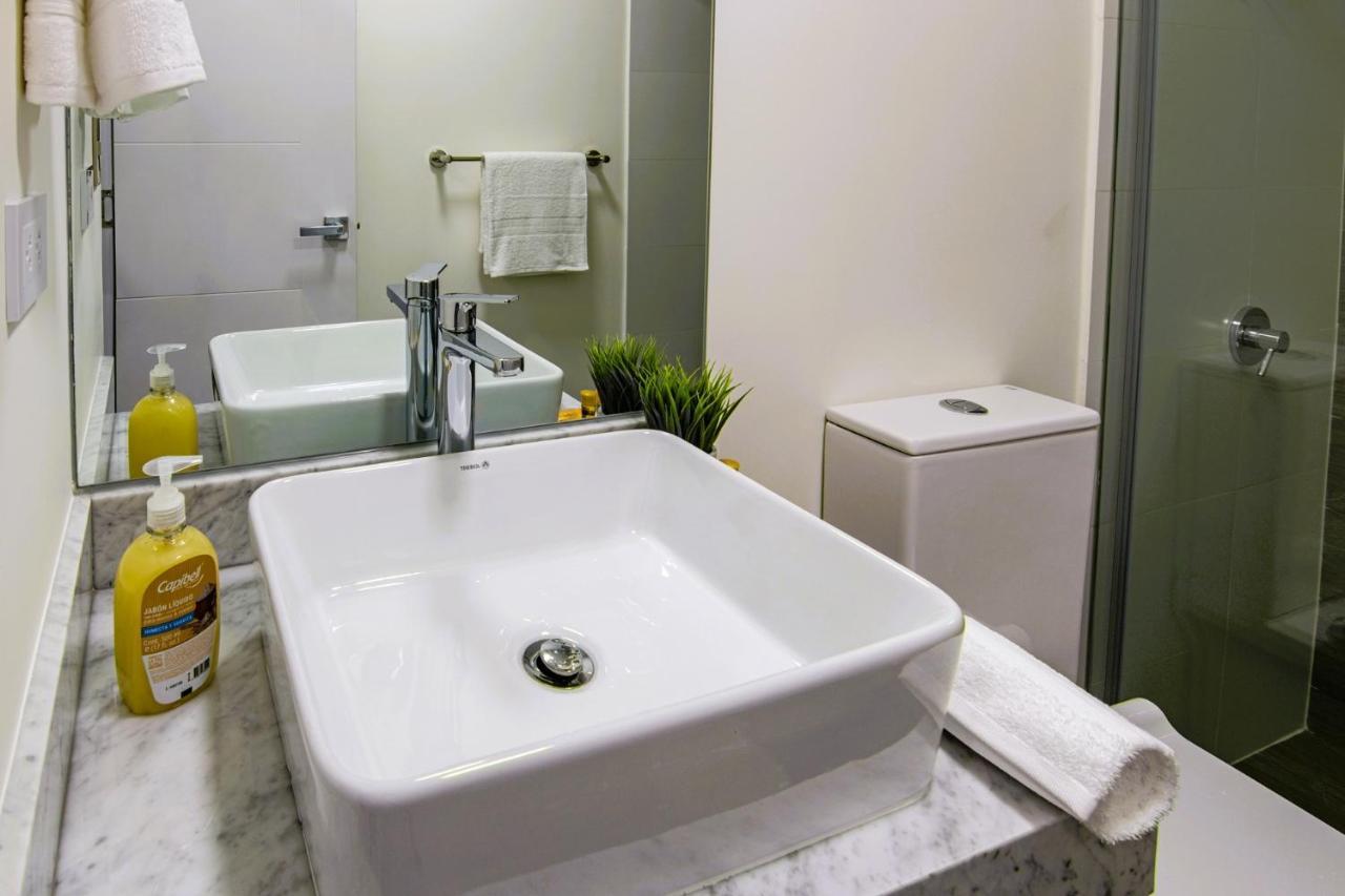 Peaceful 2Br Apartment W Balconies N Parking Лима Екстериор снимка