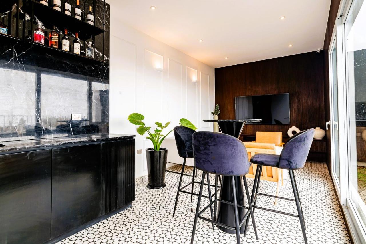 Peaceful 2Br Apartment W Balconies N Parking Лима Екстериор снимка
